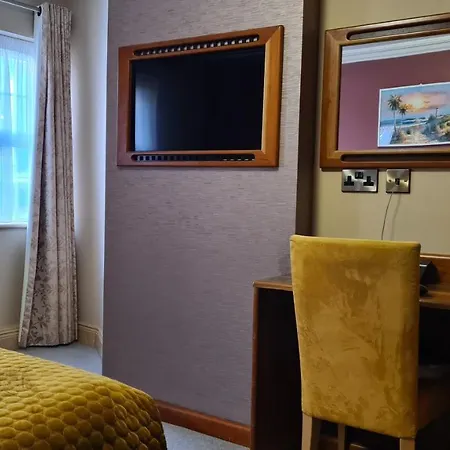 The Farnham Arms 3*
